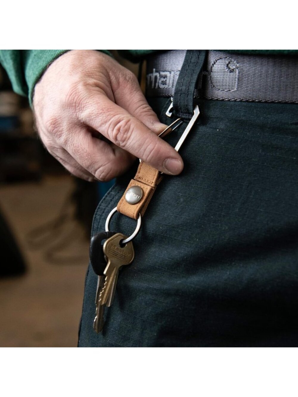 Durable Metal Key Keeper for Belt Loop - Self-Locking Key Ring Holder for - Picture 6 of 6